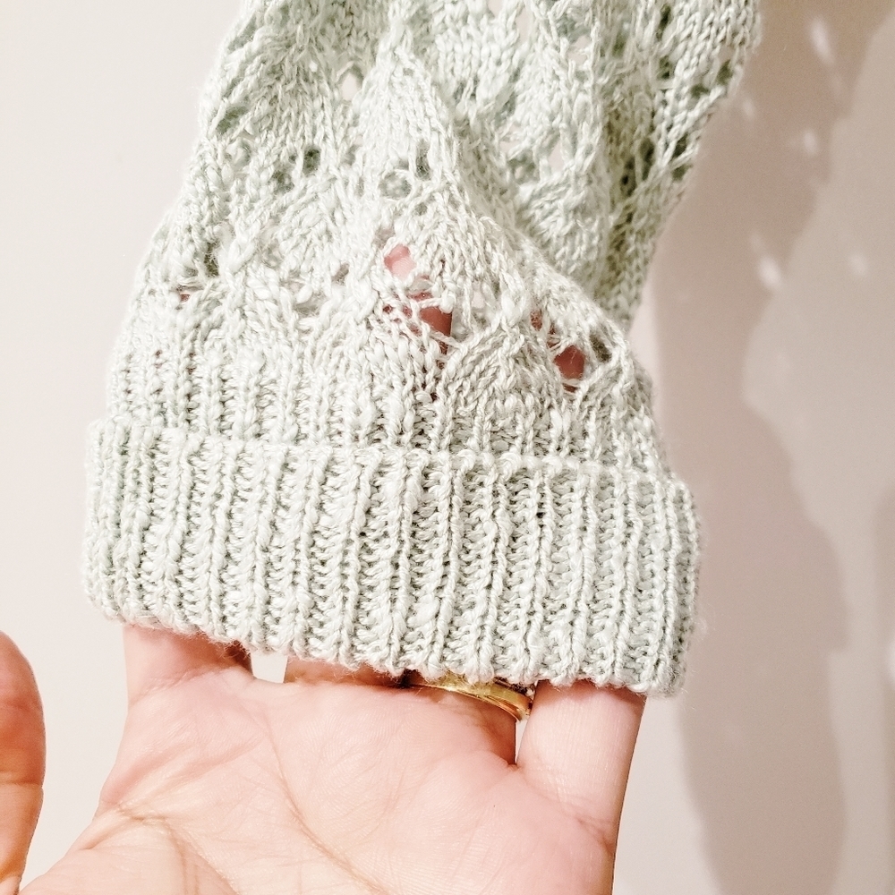 Mint Green Pink Rose Knit Long Sleeve Top - Picture 5 of 8